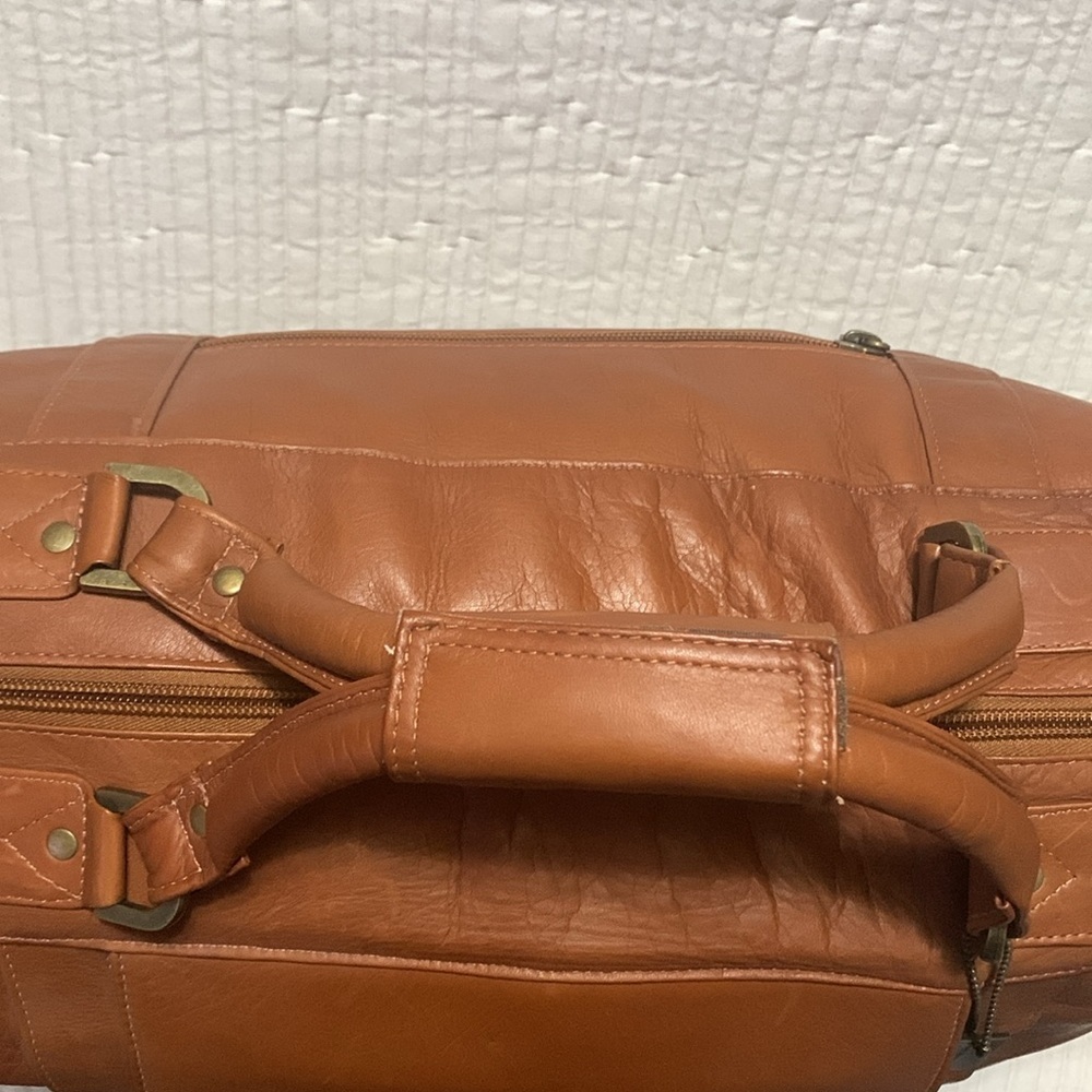 Claire Chase Laramie Leather Saddle Duffel Minimalist Quite Contemporary Travel - Picture 5 of 16